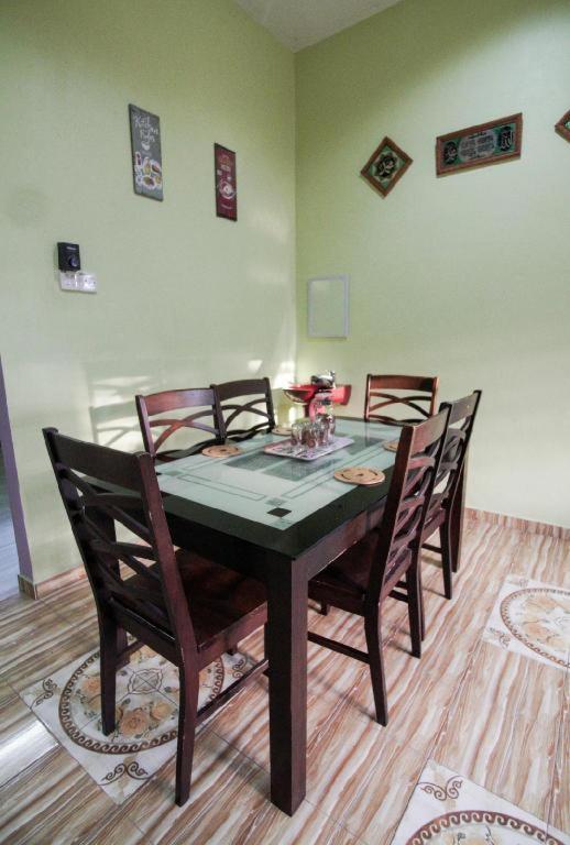 Peace Holiday Homestay Chail Exteriör bild
